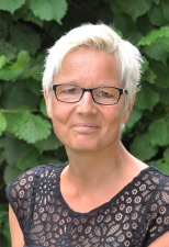 Monika Bonschke, Kinderpflegerin